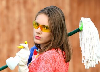 Czym można zastąpić Cleaner do paznokci?